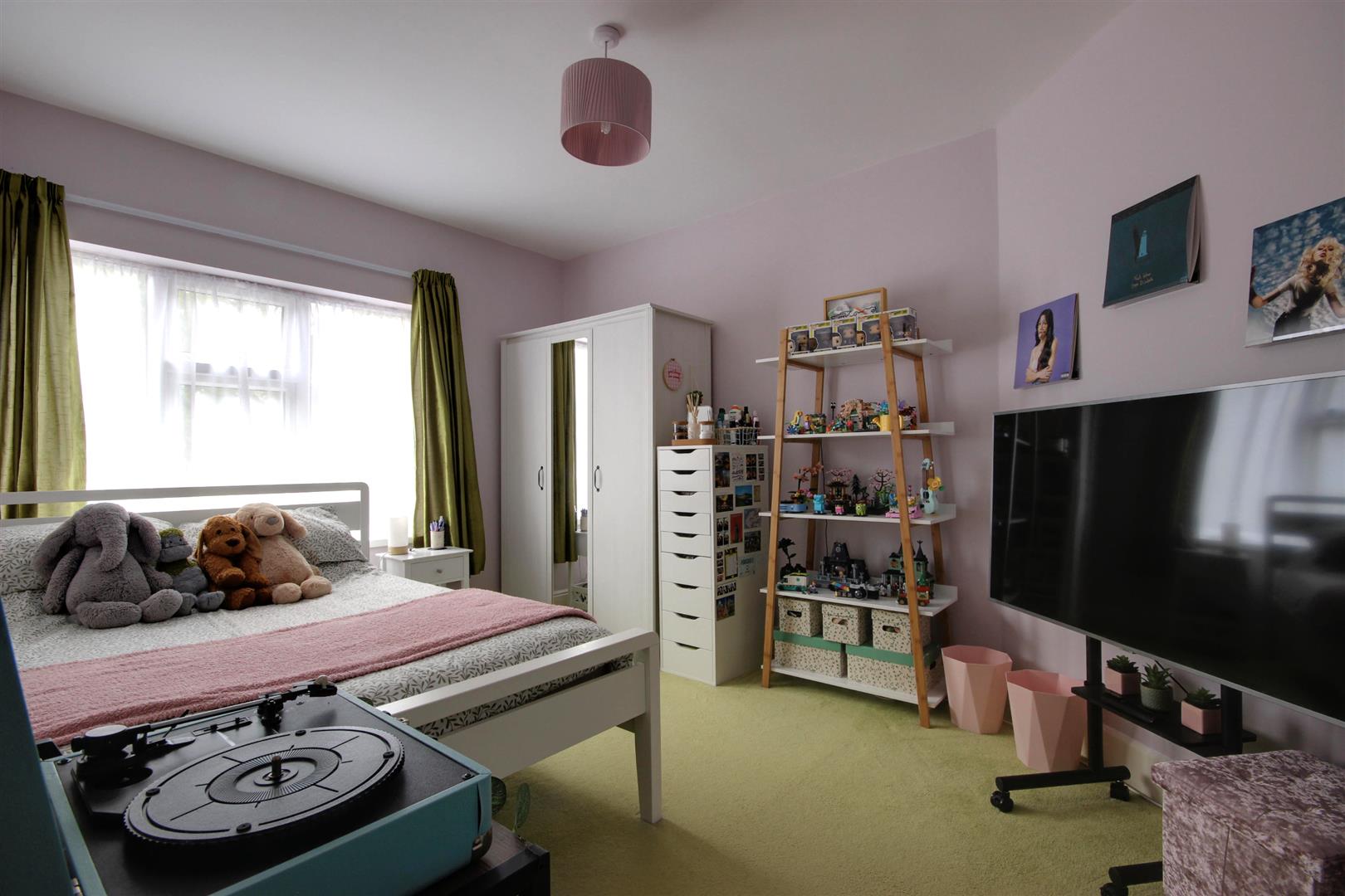 Allderidge Avenue, Hull